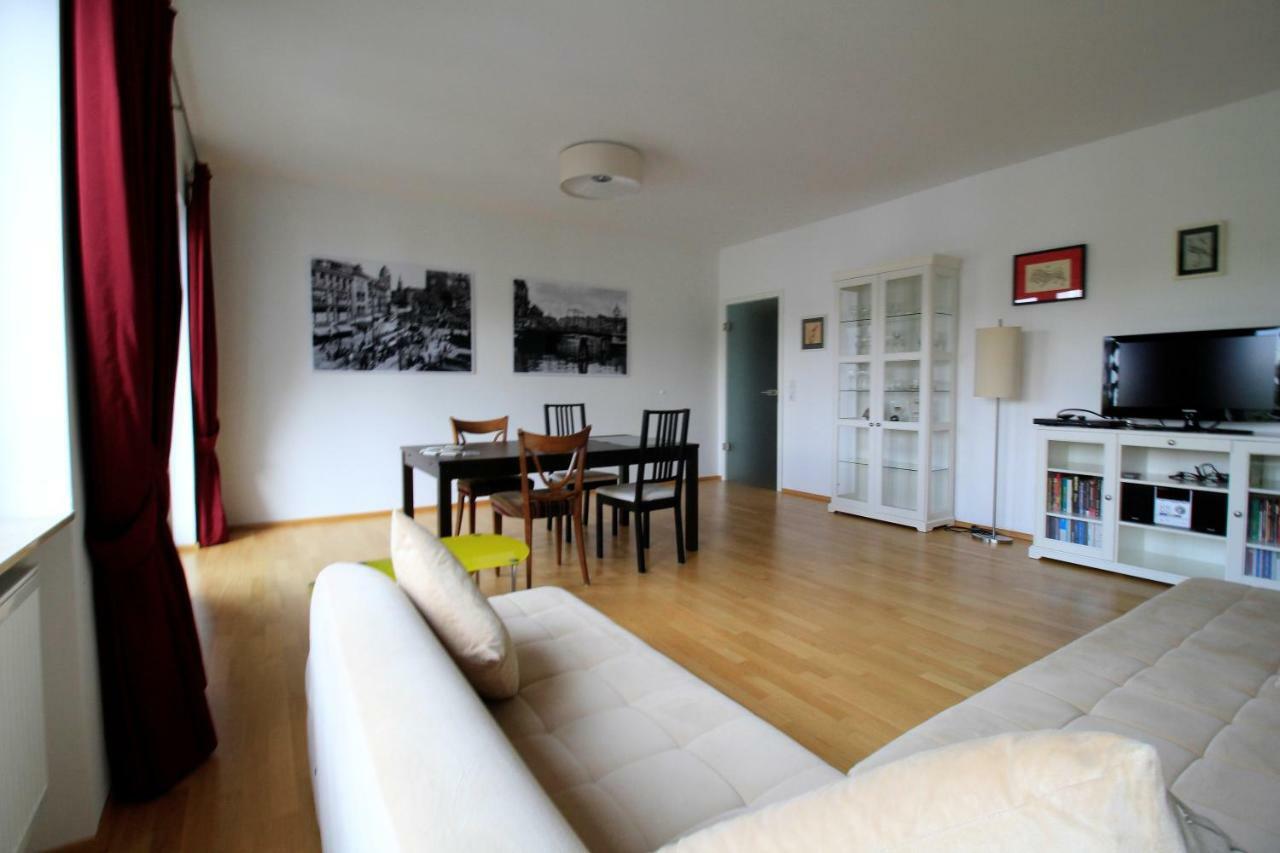 Luxury City Apartment - View Of River And Castle 뷔르츠부르크 외부 사진